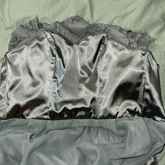 Maxi - Picture 4 of 8